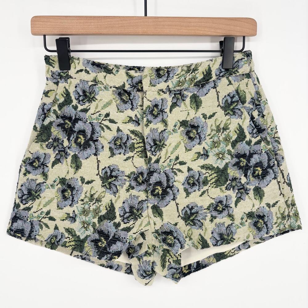Altar’d State Vintage Floral Tapestry Shorts Size XS